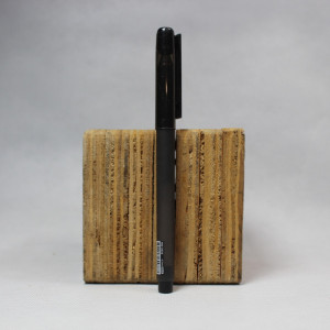 روان نویس 0.7 مشکی ام کیو